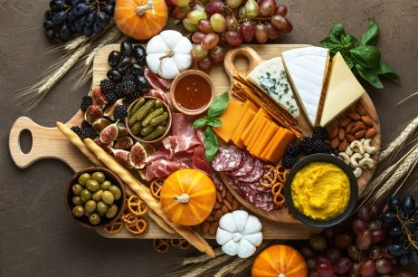 Cheese and Charcuterie (Serves 6)